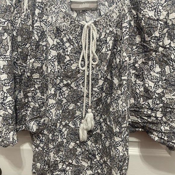 Addie top medium gray and white - Picture 8 of 9